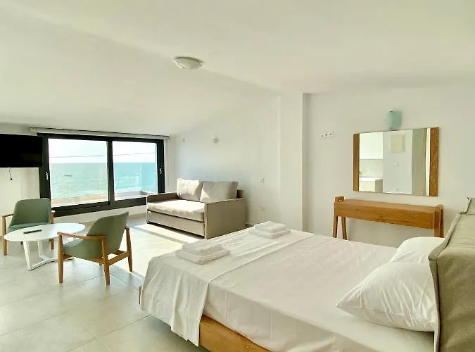 Vit's Sea Apart-hotel 4*